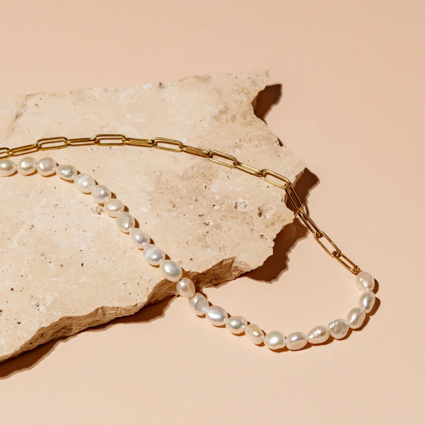 Aqualia Collier