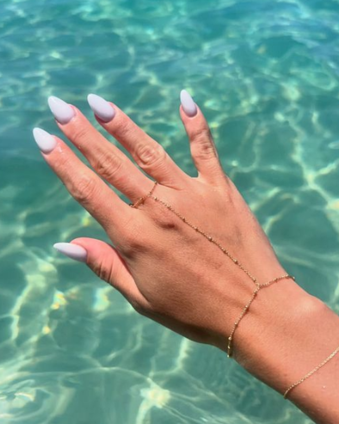 Chaîne de main boules dorées