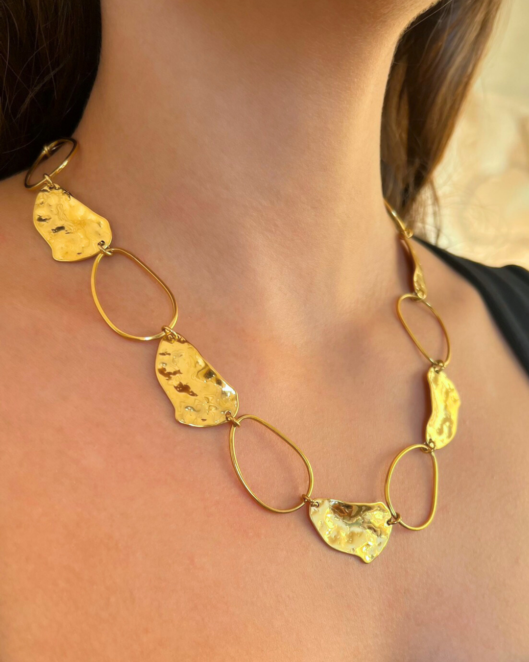Collier Mira