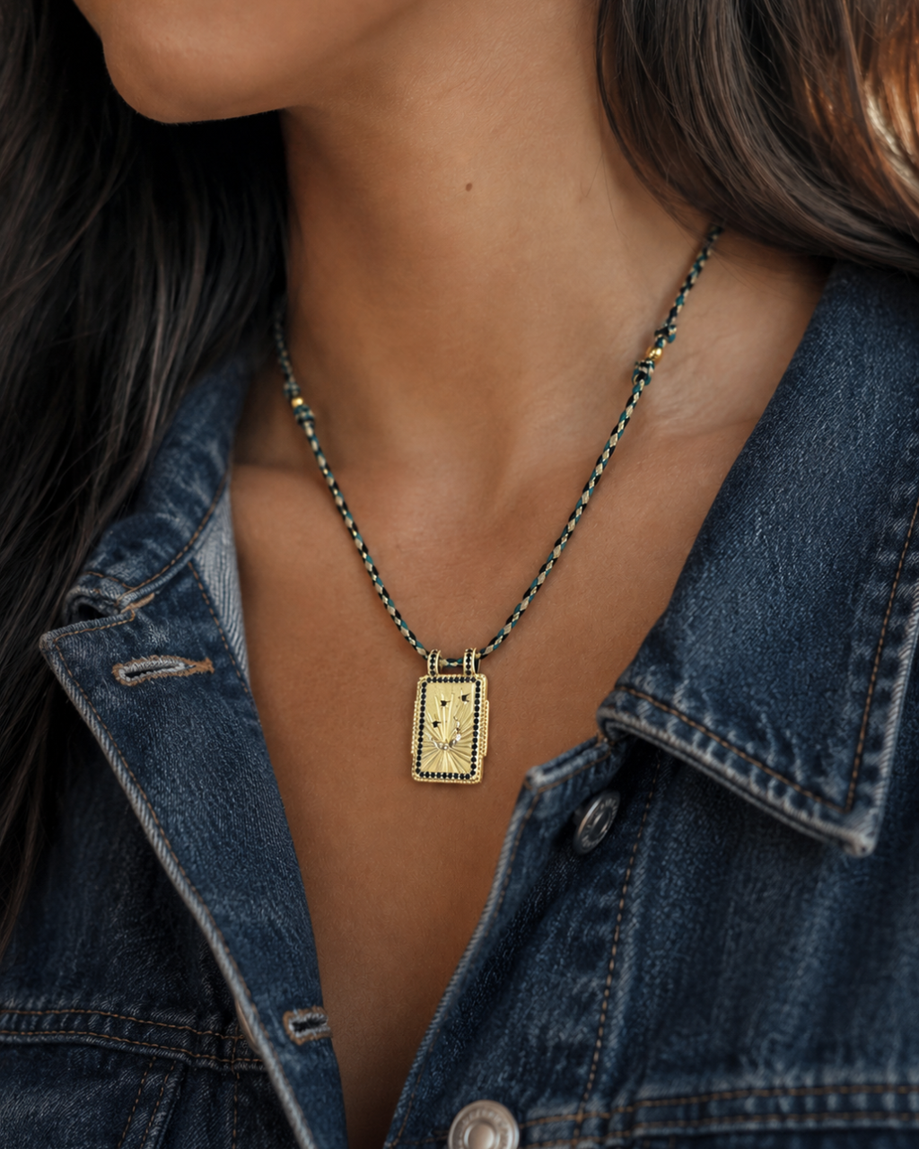 Collier Cordon Lune Bleu